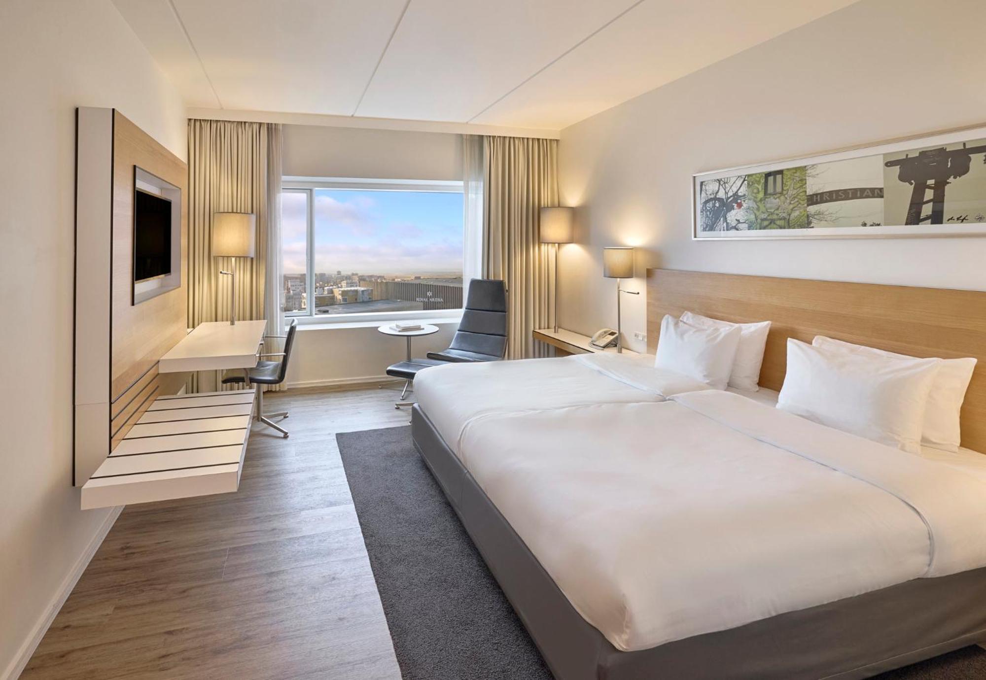 Standard King Room City View High Floor